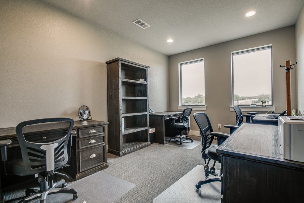Office For Sale: 8048 FM 35, Royse City, TX 75189